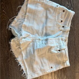 White Frayed Hem Women Shorts